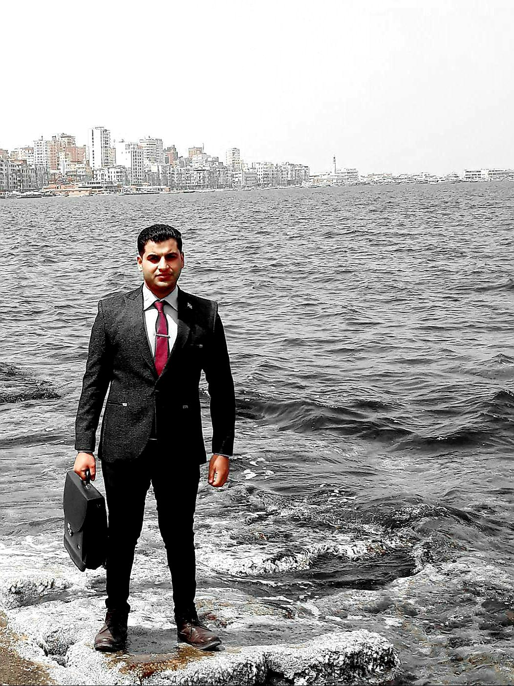 يوسف طاهر هاشم مصطفى